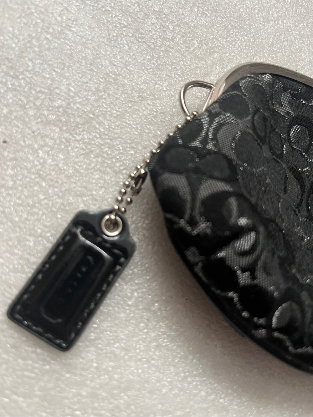 COACH Kiss Lock Coin Purse Black Leather Glitter Mini Wallet w/Hangtag - Picture 2 of 9